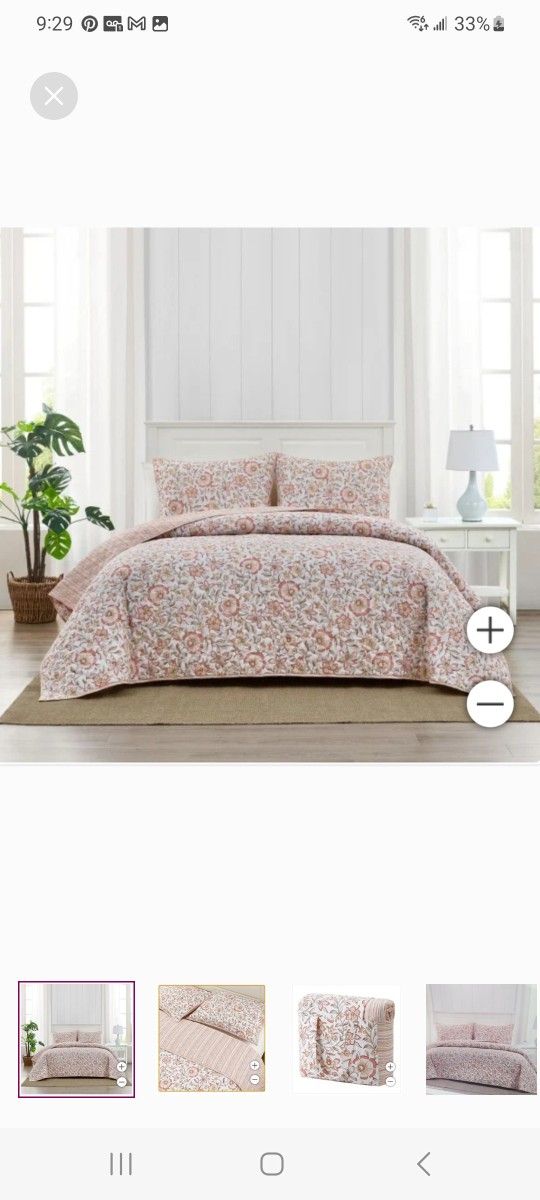 Caro Home Floral Bedding MANDA Quilt Set