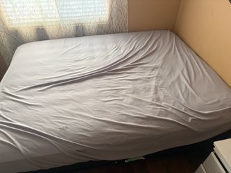 Queen bed