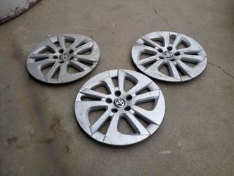 3 Genuine Toyota 16" Hubcaps