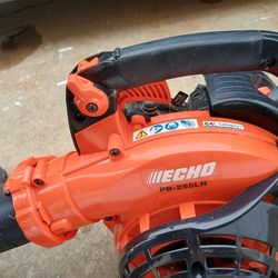 Echo Leaf Blower