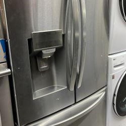 samsung  refrigerator 36 w 4 doors