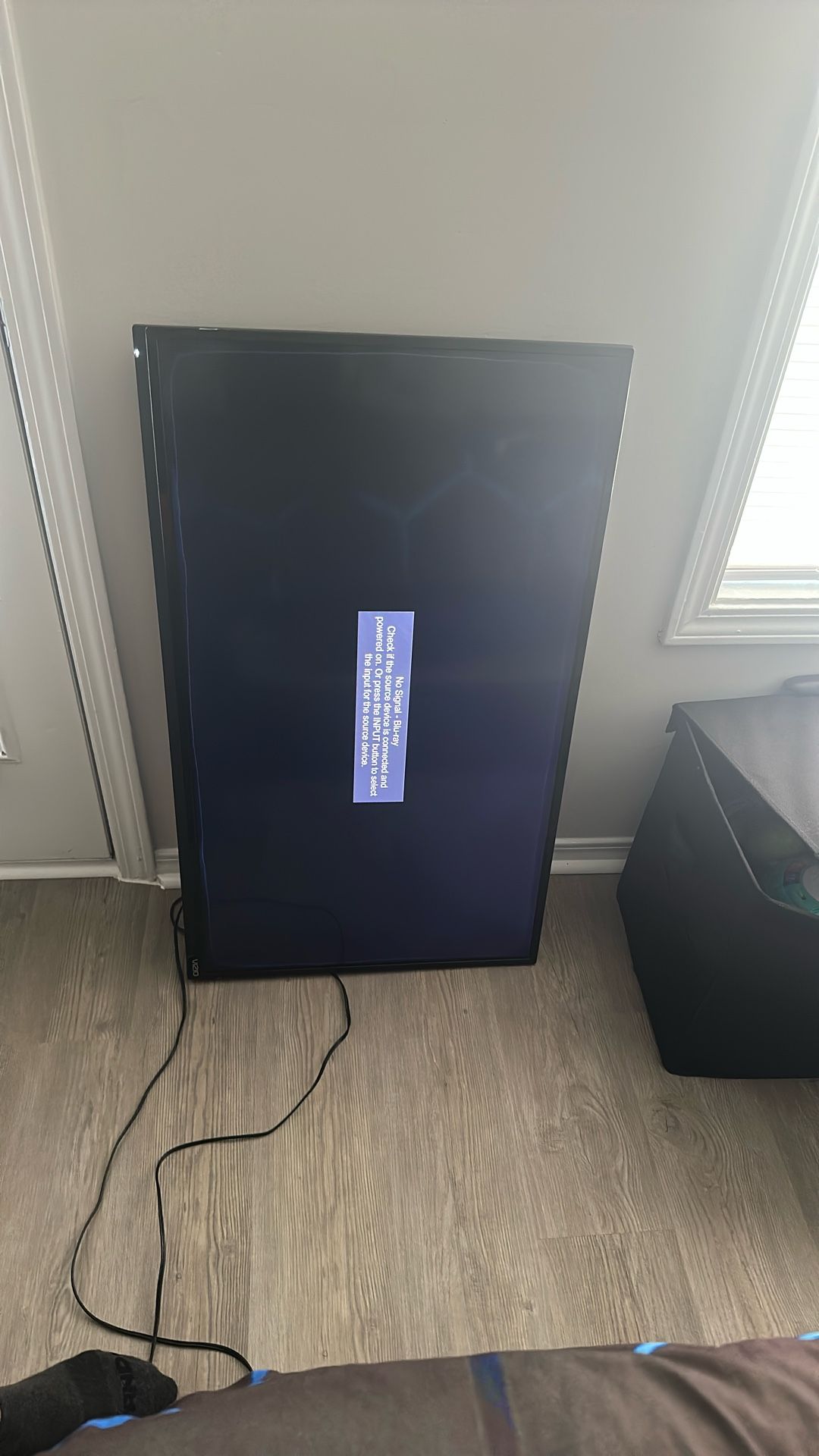 30 Inch Flat Screen  No Remote 