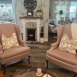 2 Wing Chairs 