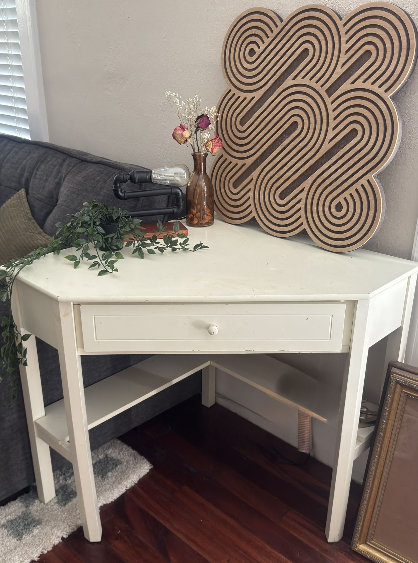 Corner Desk