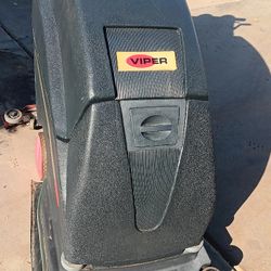 20" FLOOR SCRUBBER MACHINE 