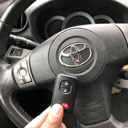 Keys And Remotes 