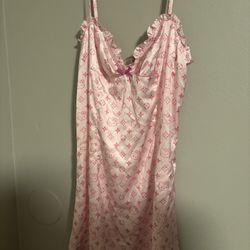 Hello Kitty Silk Nightgown/dress