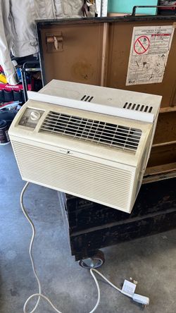 Zenith Window Air Conditioner Unit