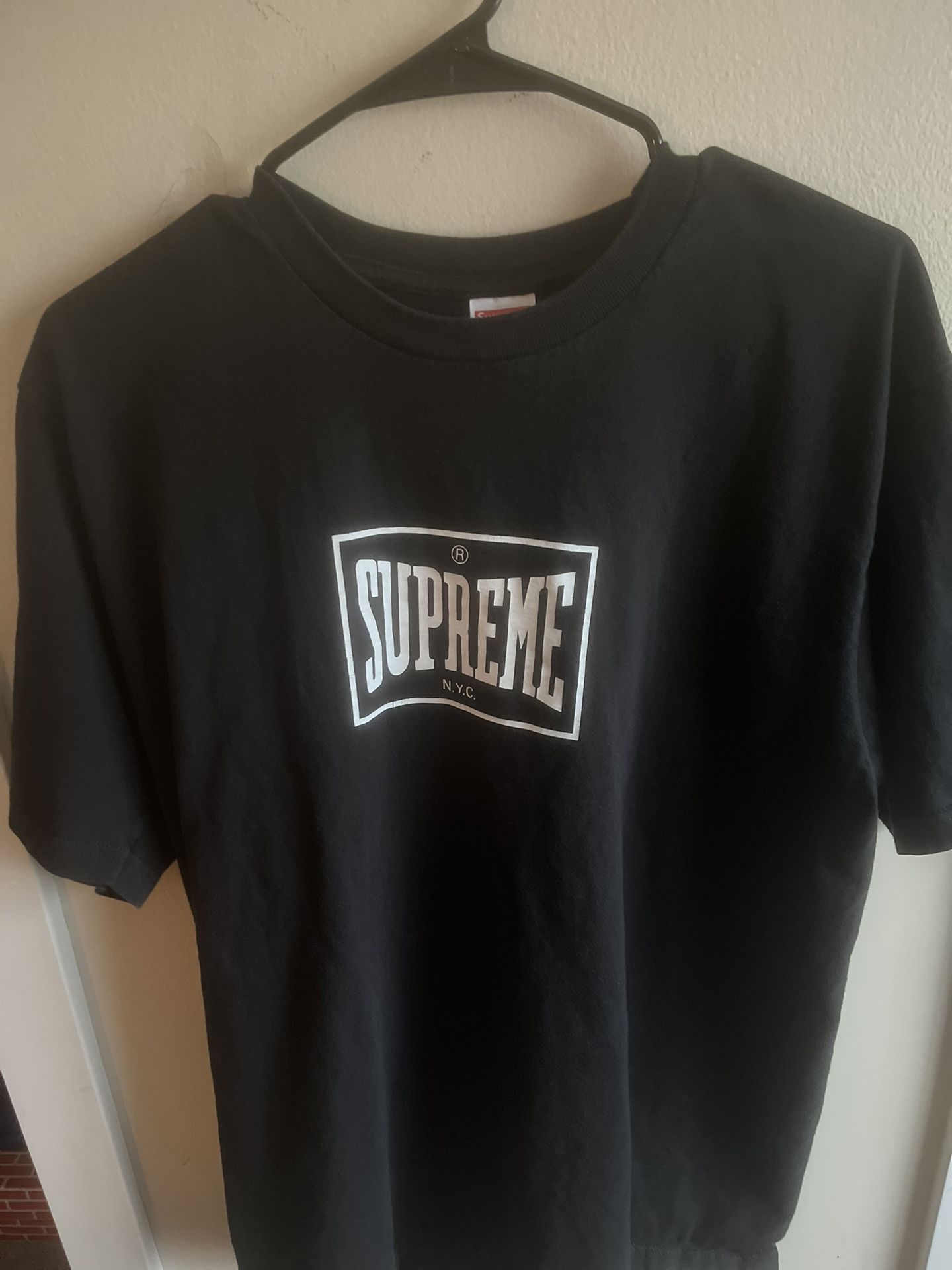 Supreme Shirt Size XL