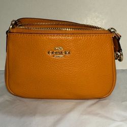 Pebbled Mini-Coach Purse (Orange)