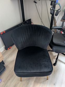 Black accent chair with gold legs - barely used