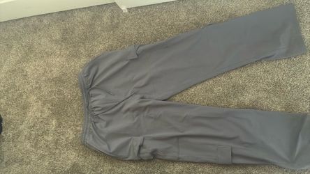 ADIDAS  SIZE L JOGGER PANTS