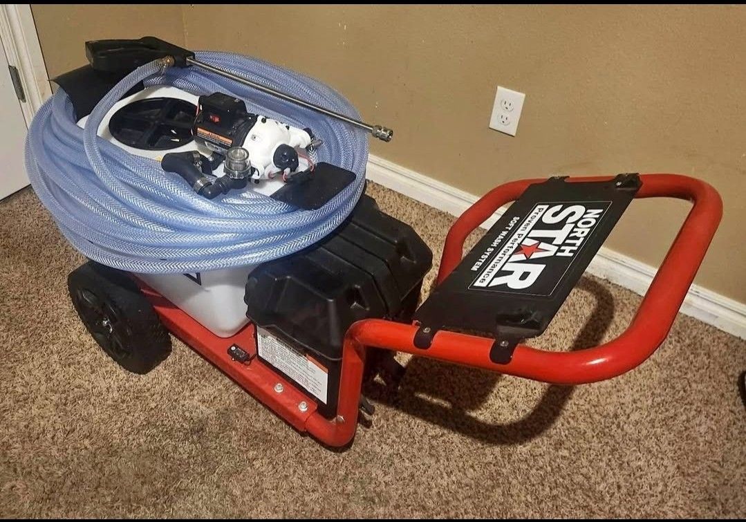 Power Washer & Soft Wash with supplies