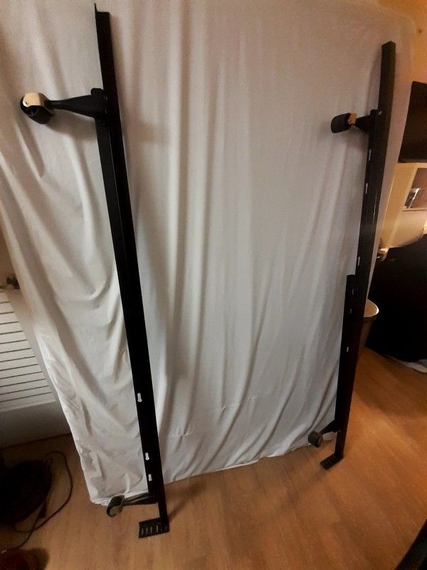 Full or Twin Metal Bed Frame