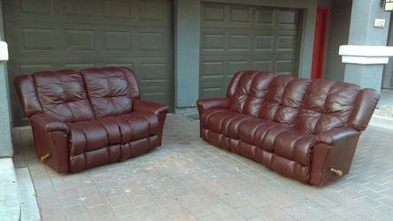 Lazy Boy Rocker/Recliner Couch & Love seat Set