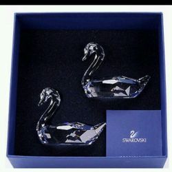 Swan swaroski New In Box