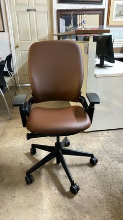 Steelcase leap V2 office chair