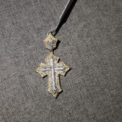 Diamond Cross Pendant Rope Chain 