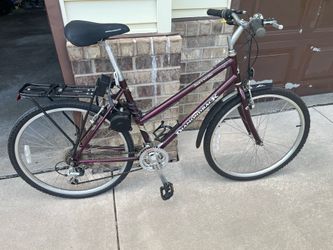 Women's Diamondback Mountain Bike