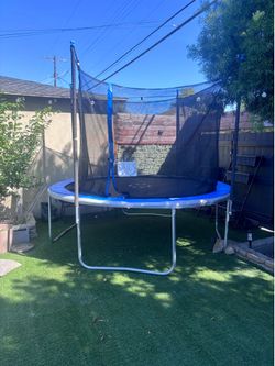 10ft Trampoline with safety net