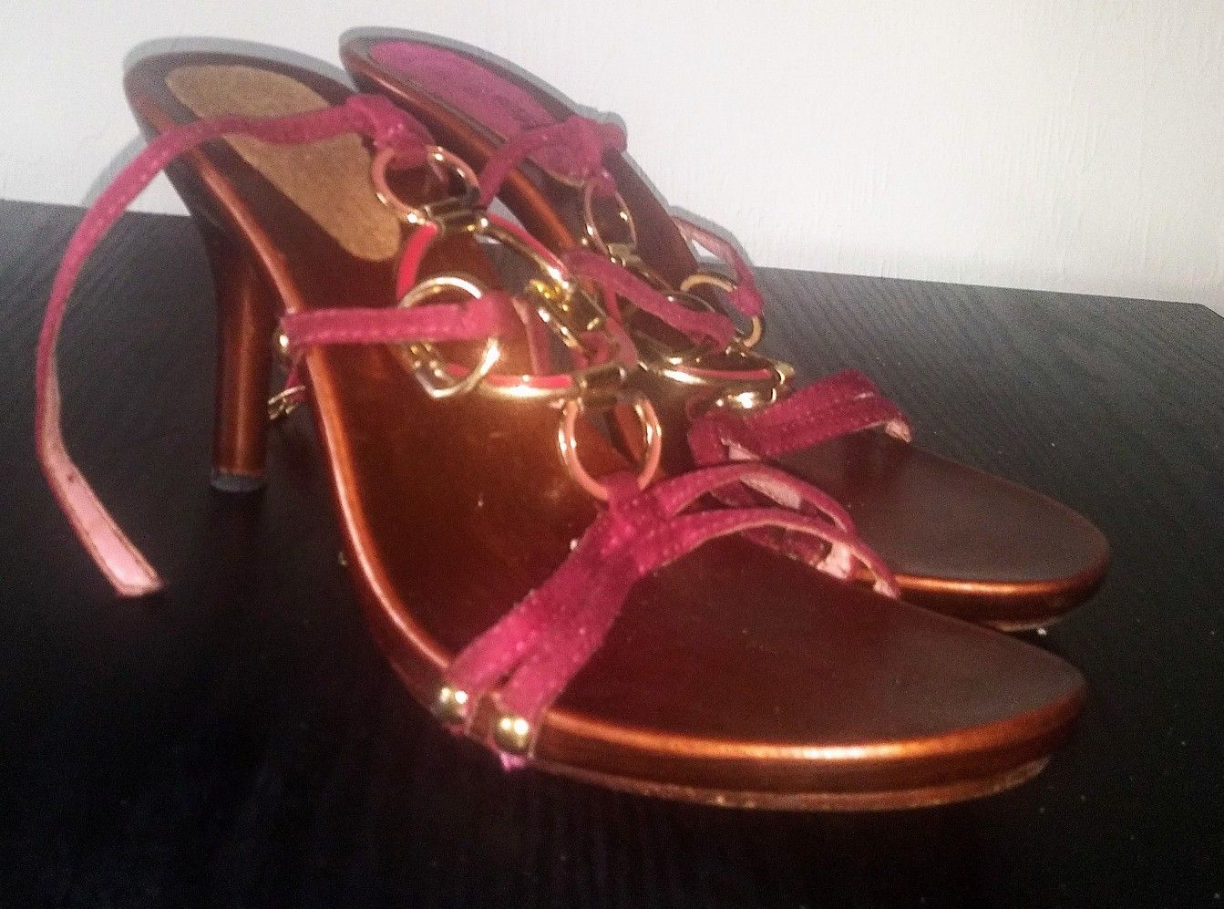 Womens Suede Pink/Gold Heels Sz 10 $10