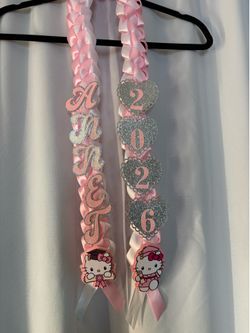 Hello Kitty Graduation Lei