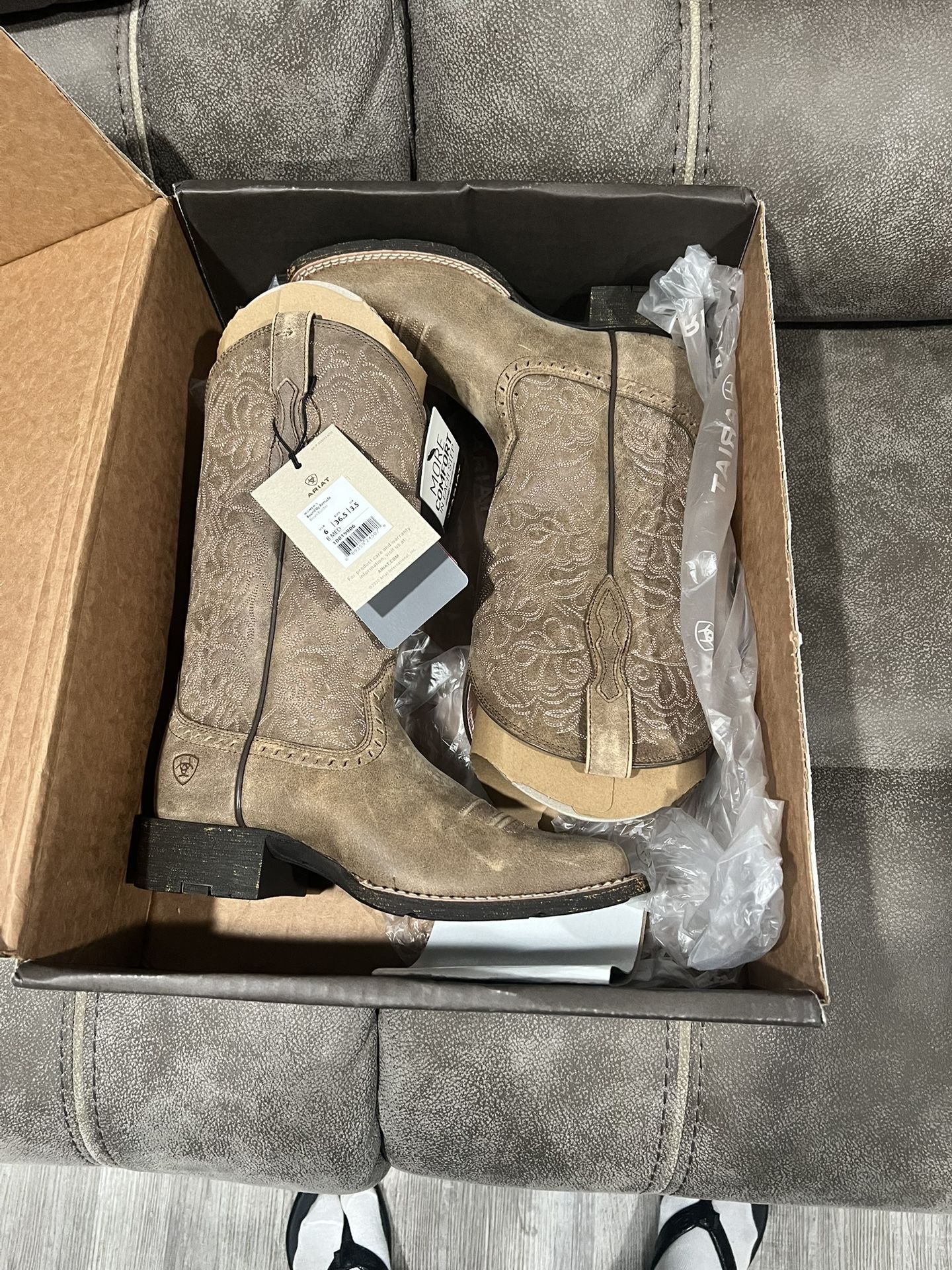 Ariat Women Boots
