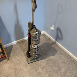 Shark Navigator DLX Vacuum 