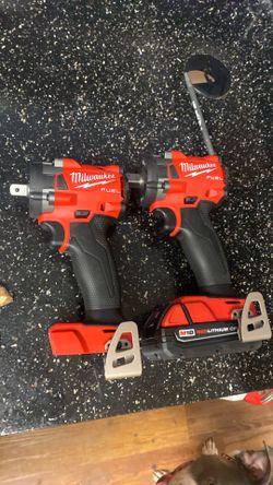 M18 FUEL 1/2" Compact Impact Wrench