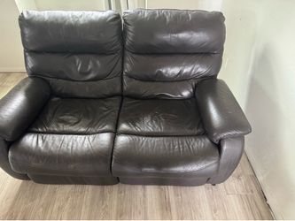 Electric love seat recliner.
