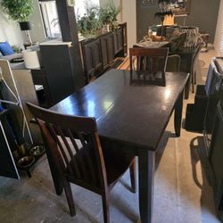 Table And Chairs 36x54 Opens to 54x 54