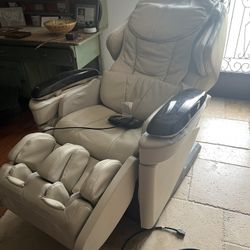 Panasonic EP-MA70 Massage Chair