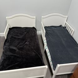 2 Toddler Beds +2 Mattresses 
