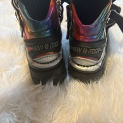 New rock metallic platforms