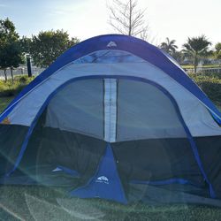 Nice 6 People Tent 