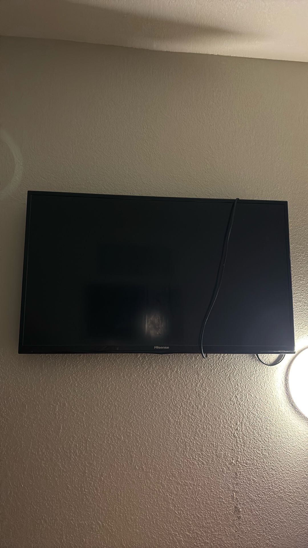 40 Inch Hisense