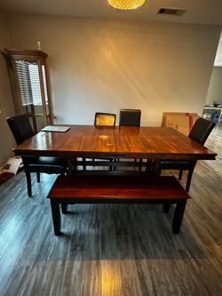 Dinning Room Table