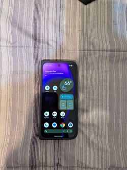 Pixel 10 pro fold 256gb almost new condition