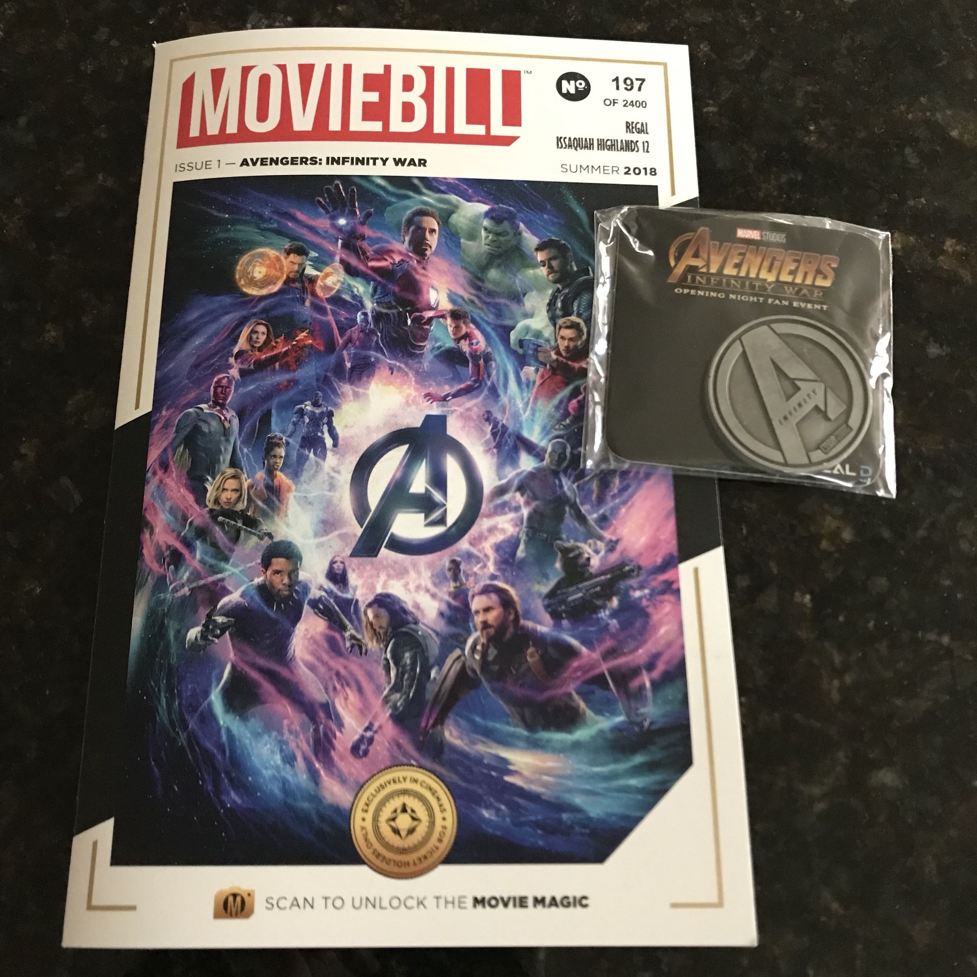 Marvel Avengers Infinity War Moviebill Booklet + Commemorative Opening Night Coin