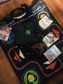 Xbox original antique vintage video game set
