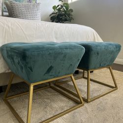 Set of 2 Velvet Ottomans