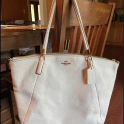 Coach Ava Tote