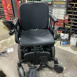 New Pride J4 Power Wheelchair 
