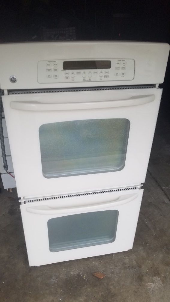 Ge oven/broiler for Sale in Cleveland, OH OfferUp
