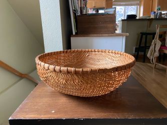 Wicker basket