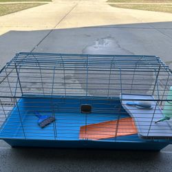 Small/Medium Animal Enclosure With Accessories Included