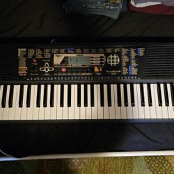 Piano (Yamaha PSR-195)