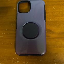 iPhone 11 Pro Otterbox Case (purple) And Screen Protector