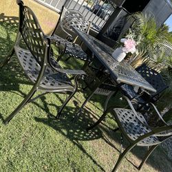 Patio Outdoor Dining Set Brand New 