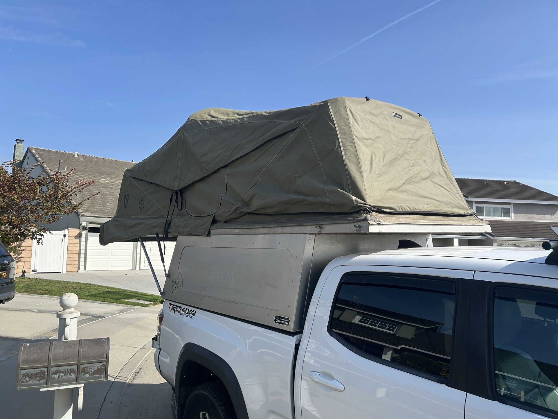 AT-Overland Habitat Truck Topper-6’ Bed